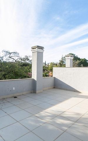 Casa de condomínio à venda com 241m², 3 quartos e 2 vagas Casa de condomínio à venda com 241m², 3 quartos e 2 vagasTerraço