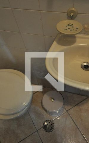 Casa à venda com 390m², 3 quartos e 2 vagasBanheiro de Serviço