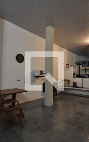 Casa à venda com 390m², 3 quartos e 2 vagasÁrea comum - Sala de jogos