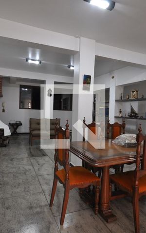 Casa à venda com 390m², 3 quartos e 2 vagasSala 2