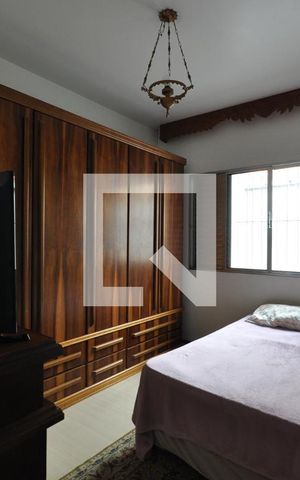 Casa à venda com 390m², 3 quartos e 2 vagasQuarto 3