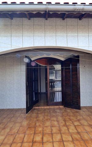 Casa para alugar com 220m², 3 quartos e 2 vagasVaranda da Suíte