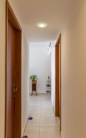 Apartamento à venda com 55m², 2 quartos e sem vagaCorredor