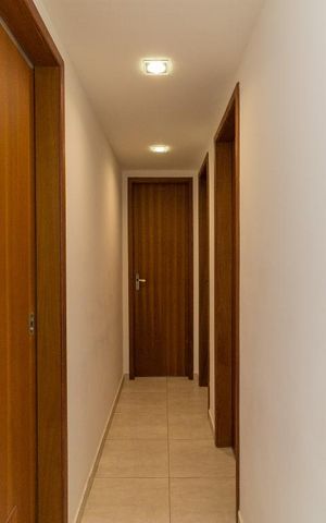 Apartamento à venda com 55m², 2 quartos e sem vagaCorredor