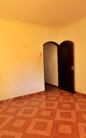 Casa à venda com 302m², 3 quartos e 2 vagasCasa Fundos - Quarto