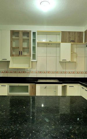 Casa à venda com 302m², 3 quartos e 2 vagasCozinha