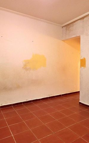 Casa à venda com 302m², 3 quartos e 2 vagasCasa Fundos - Sala