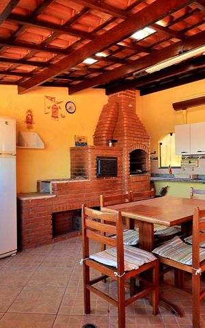 Casa à venda com 302m², 3 quartos e 2 vagasTerraço