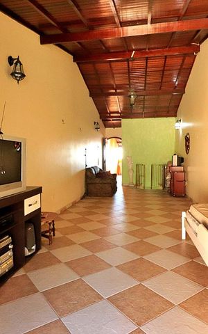 Casa à venda com 302m², 3 quartos e 2 vagasTerraço