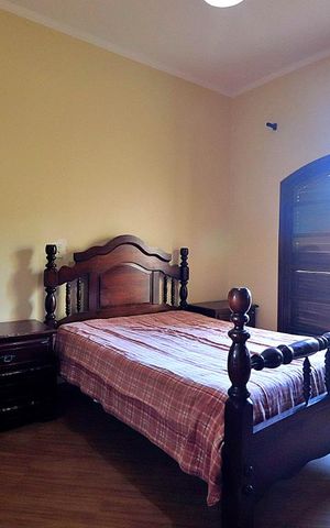 Casa à venda com 302m², 3 quartos e 2 vagasQuarto Suíte