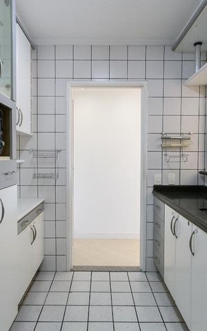Apartamento à venda com 78m², 3 quartos e 2 vagasCozinha