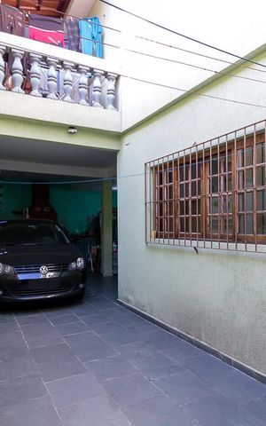 Casa para alugar com 160m², 3 quartos e 2 vagasGaragem e quintal