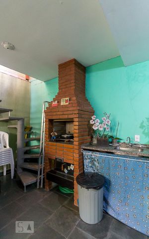 Casa para alugar com 160m², 3 quartos e 2 vagasChurrasqueira