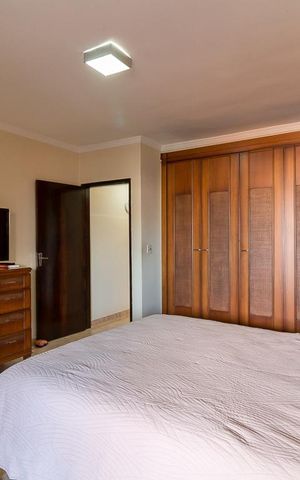 Casa para alugar com 160m², 3 quartos e 2 vagasQuarto 3 suíte