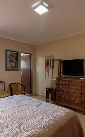 Casa para alugar com 160m², 3 quartos e 2 vagasQuarto 3 suíte
