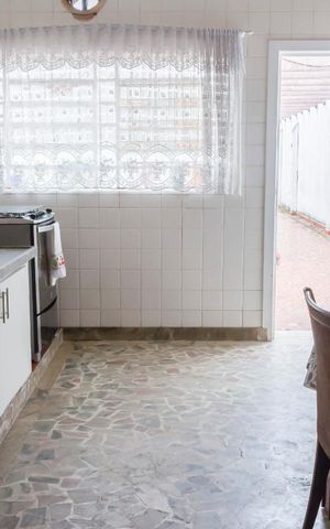 Casa à venda com 600m², 4 quartos e 3 vagasCozinha