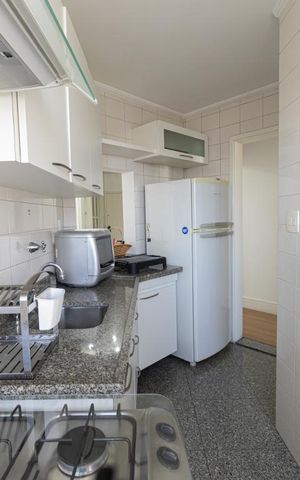 Apartamento para alugar com 52m², 1 quarto e 2 vagas Apartamento para alugar com 52m², 1 quarto e 2 vagasCozinha