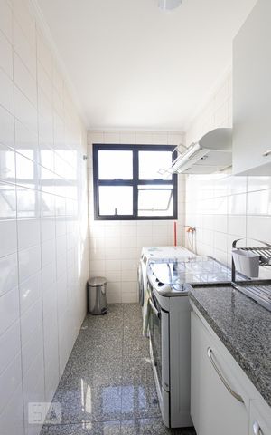 Apartamento para alugar com 52m², 1 quarto e 2 vagas Apartamento para alugar com 52m², 1 quarto e 2 vagasCozinha