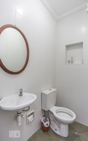 Casa de condomínio à venda com 125m², 3 quartos e 2 vagas Casa de condomínio à venda com 125m², 3 quartos e 2 vagasBanheiro Serviço