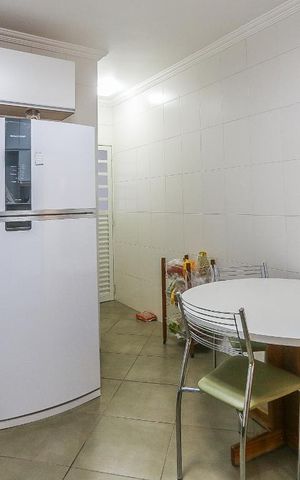 Casa de condomínio à venda com 125m², 3 quartos e 2 vagas Casa de condomínio à venda com 125m², 3 quartos e 2 vagasCozinha