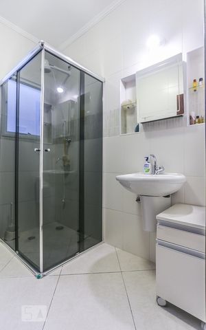 Casa de condomínio à venda com 125m², 3 quartos e 2 vagas Casa de condomínio à venda com 125m², 3 quartos e 2 vagasBanheiro Suite