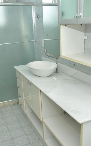 Apartamento à venda com 154m², 3 quartos e 1 vagaBanheiro da Suíte