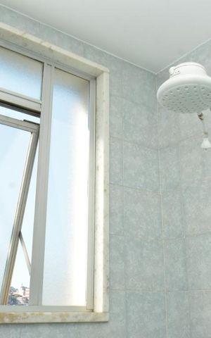 Apartamento à venda com 154m², 3 quartos e 1 vagaBanheiro da Suíte