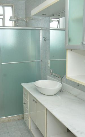 Apartamento à venda com 154m², 3 quartos e 1 vagaBanheiro da Suíte