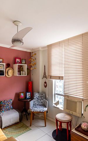 Apartamento à venda com 140m², 2 quartos e 2 vagas Apartamento à venda com 140m², 2 quartos e 2 vagasSala