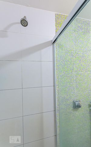 Apartamento à venda com 140m², 2 quartos e 2 vagas Apartamento à venda com 140m², 2 quartos e 2 vagasBanheiro 2
