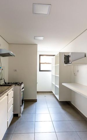 Apartamento à venda com 93m², 3 quartos e 2 vagas Apartamento à venda com 93m², 3 quartos e 2 vagasÁrea Comum - Salão de Festas