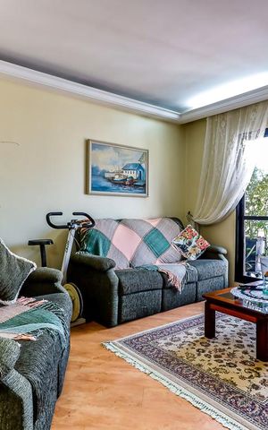 Apartamento à venda com 93m², 3 quartos e 2 vagas Apartamento à venda com 93m², 3 quartos e 2 vagasSala