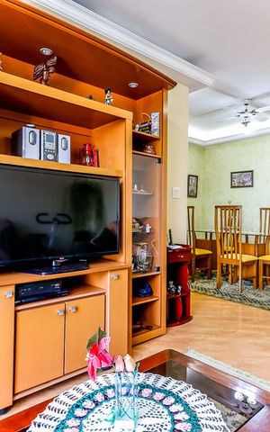 Apartamento à venda com 93m², 3 quartos e 2 vagas Apartamento à venda com 93m², 3 quartos e 2 vagasSala