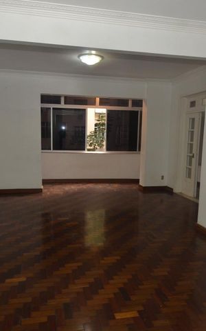 Apartamento à venda com 200m², 4 quartos e sem vagaSala