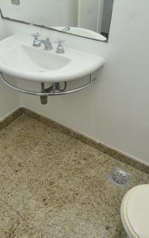Apartamento à venda com 200m², 4 quartos e sem vagasuíte 2