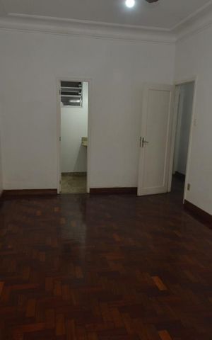 Apartamento à venda com 200m², 4 quartos e sem vagasuíte 1