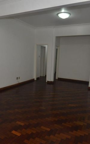 Apartamento à venda com 200m², 4 quartos e sem vagaSala