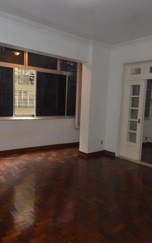 Apartamento à venda com 200m², 4 quartos e sem vagaSala