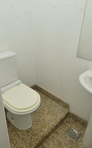 Apartamento à venda com 200m², 4 quartos e sem vagaLavabo