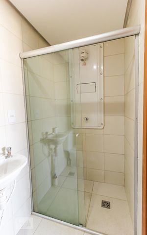 Apartamento à venda com 64m², 2 quartos e 1 vagasuíte