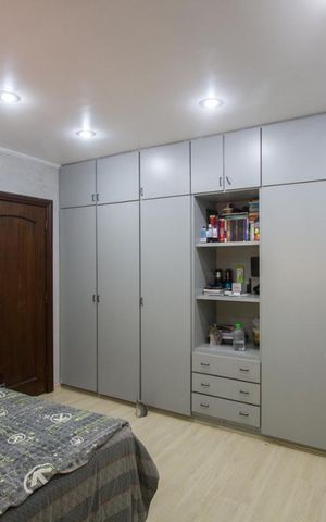 Casa à venda com 570m², 4 quartos e 4 vagasSuíte 2