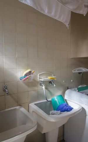 Casa à venda com 570m², 4 quartos e 4 vagasÁrea de Serviço