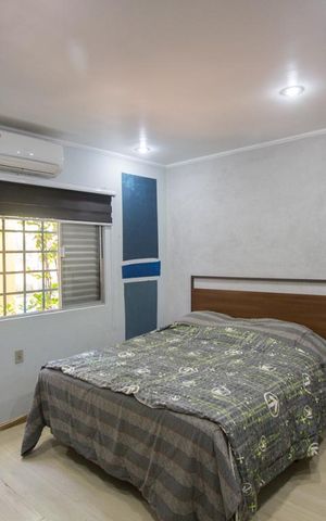 Casa à venda com 570m², 4 quartos e 4 vagasSuíte 2