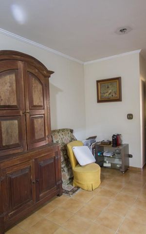 Casa à venda com 570m², 4 quartos e 4 vagasCopa