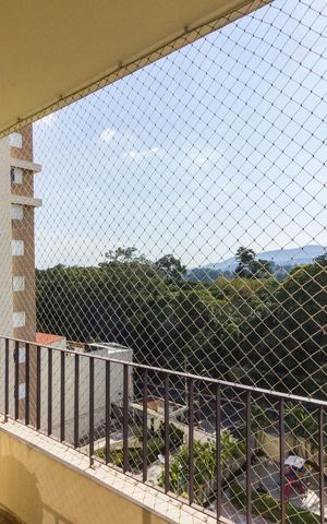 Apartamento à venda com 164m², 4 quartos e 3 vagasVaranda