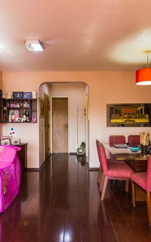 Apartamento à venda com 164m², 4 quartos e 3 vagasSala