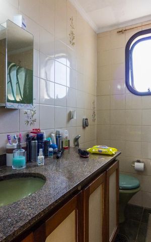 Apartamento à venda com 164m², 4 quartos e 3 vagasBanheiro