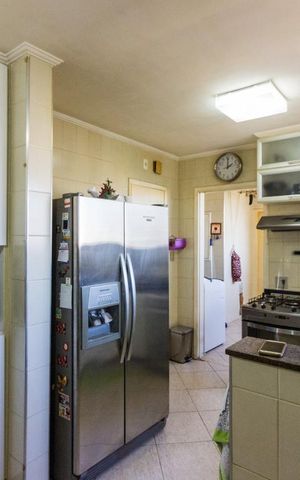 Apartamento à venda com 164m², 4 quartos e 3 vagasCozinha