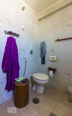 Apartamento à venda com 164m², 4 quartos e 3 vagasBanheiro Suite