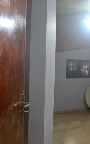 Casa à venda com 250m², 3 quartos e 3 vagasBanheiro Garagem